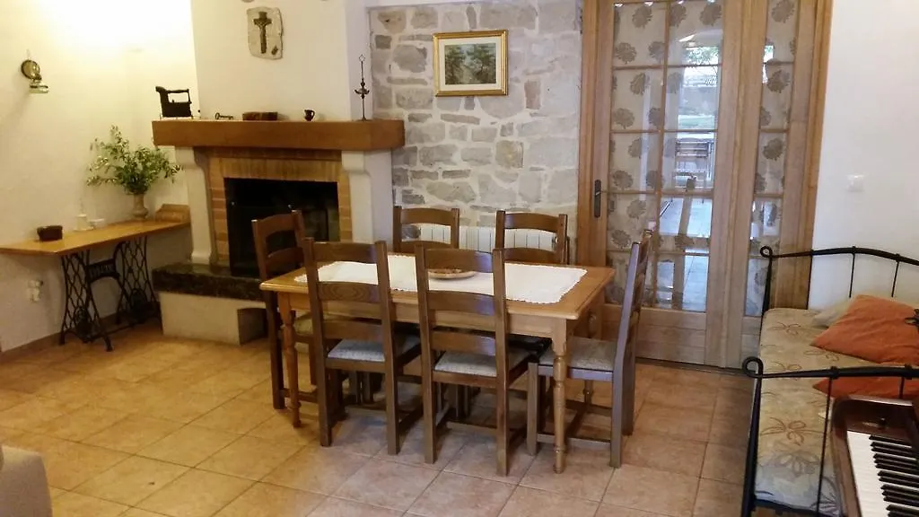 Apartment Simona Trogir